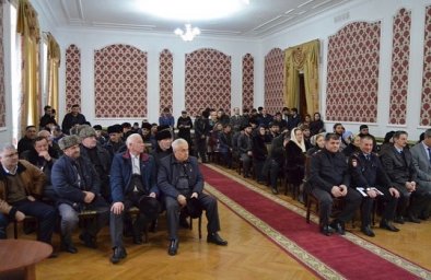 В Сунженском РДК  обсудили обращения жителей города
