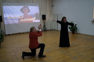 В КДЦ г.Малгобек состоялась творческая встреча с заслуженной артисткой РСФСР Натальей Варлей и народным артистом РФ Алексеем Булдаковым.
