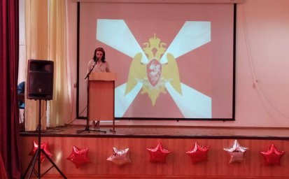 Работники КДЦ Малгобекского района приняли участие в патриотической акции Росгвардии