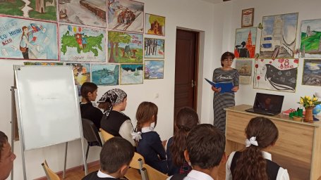 Сельским школьникам Ингушетии рассказали о русском писателе и философе Александре Зиновьеве