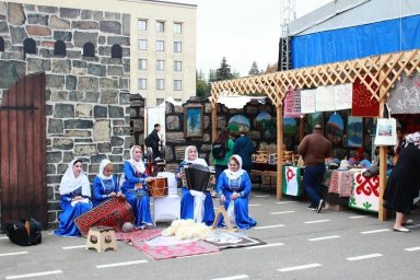 Фольклорная группа из Ингушетии покорила зрителей на XIV фестивале культуры и спорта народов Юга России