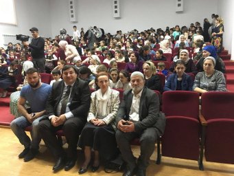 ​На семинаре-практикуме «Народное творчество. Скульптура» прошел мастер-класс известного скульптора Юсупа Цурова