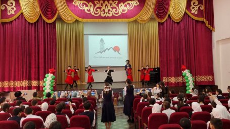 ​Ансамбль «Таргим» выступил на закрытии Декады ингушского языка и литературы в Магасе