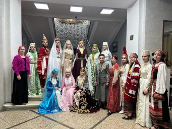 ​Делегация РДНТ Ингушетии принимала участие в проходившем в Ставрополе показе национальной моды «Народный костюм - Преображение России»