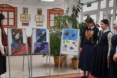 ​В Доме культуры сельского поселения Яндаре провели информационный час «Наша Галактика»