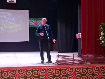 ​В Доме культуры Гази-Юрта провели районное мероприятие «Лорабе наьна мотт»