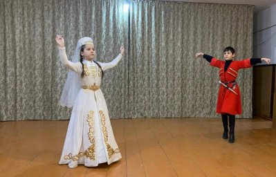 ​В Карабулакском Доме культуры отметили День защитника Отечества