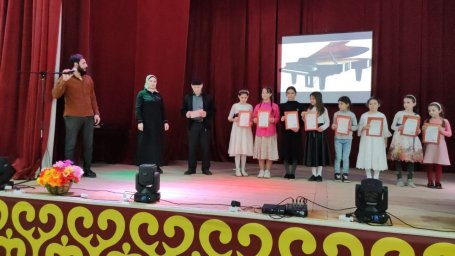Юные пианисты состязались в Галашкинском Доме культуры
