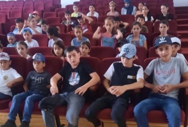 ​В ДК сельского поселения Яндаре поговорили о проблемах наркомании