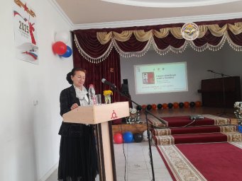 Наша коллега рассказала студентам о подвигах Героя России Ширвани Костоева