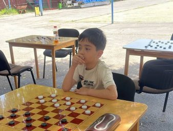 ​Юный воспитанник Карабулакского ГДК стал призером турнира по шашкам