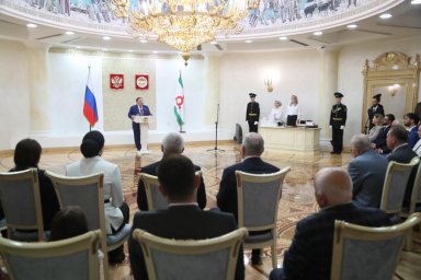 Накануне Дня Республики высокую оценку получил труд наших коллег