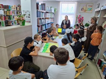 ​Литературный час «Уж небо осенью дышало...» провели в Доме культуры сельского поселения Новый Редант