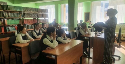 ​О становлении театрального искусства Ингушетии рассказали школьникам Джейраха